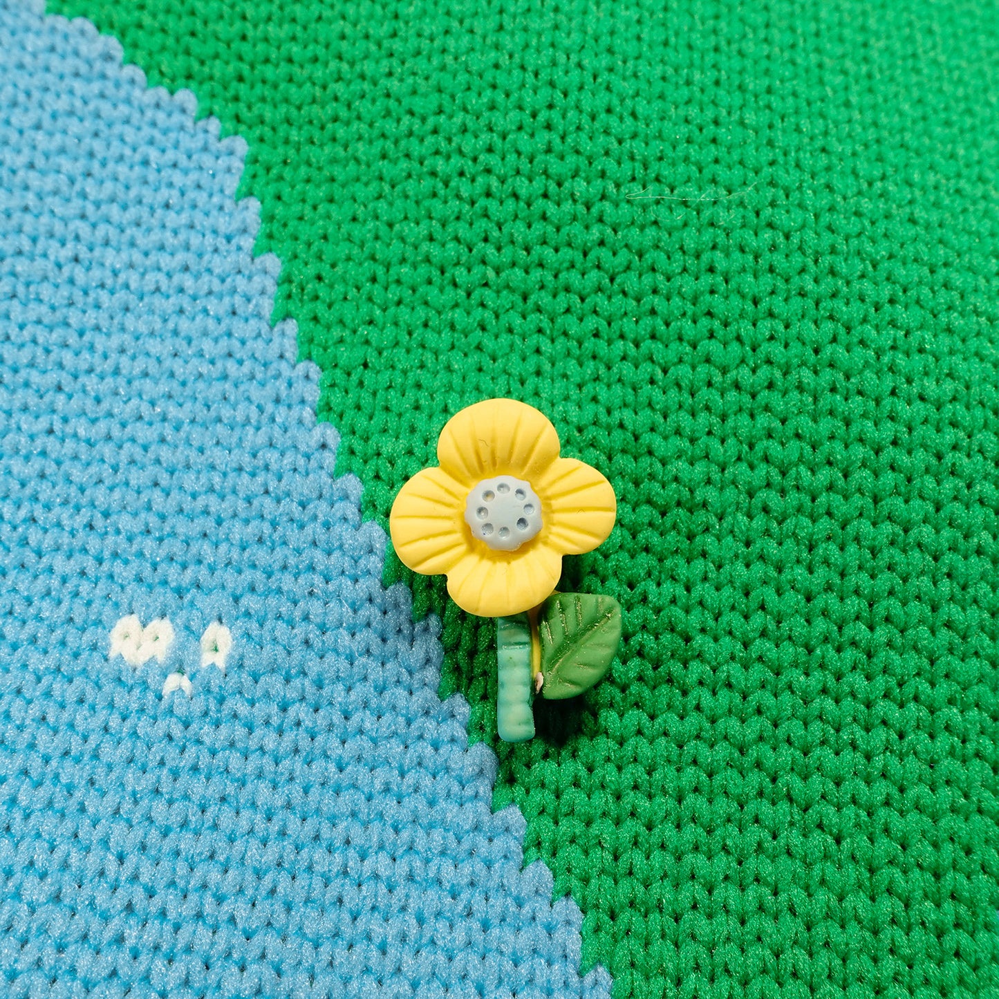 Miniature Flower Pin