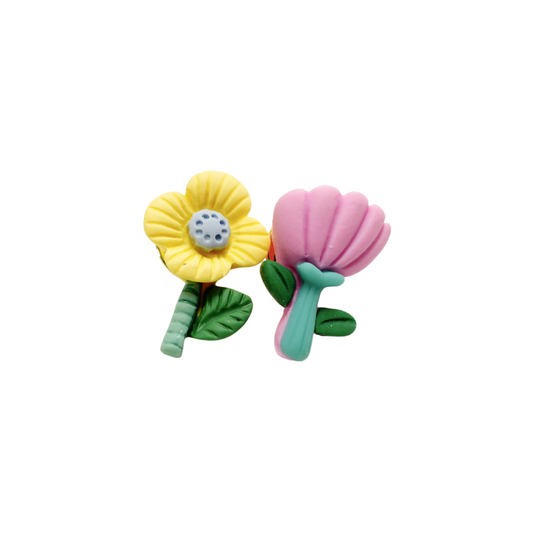 Miniature Flower Pin