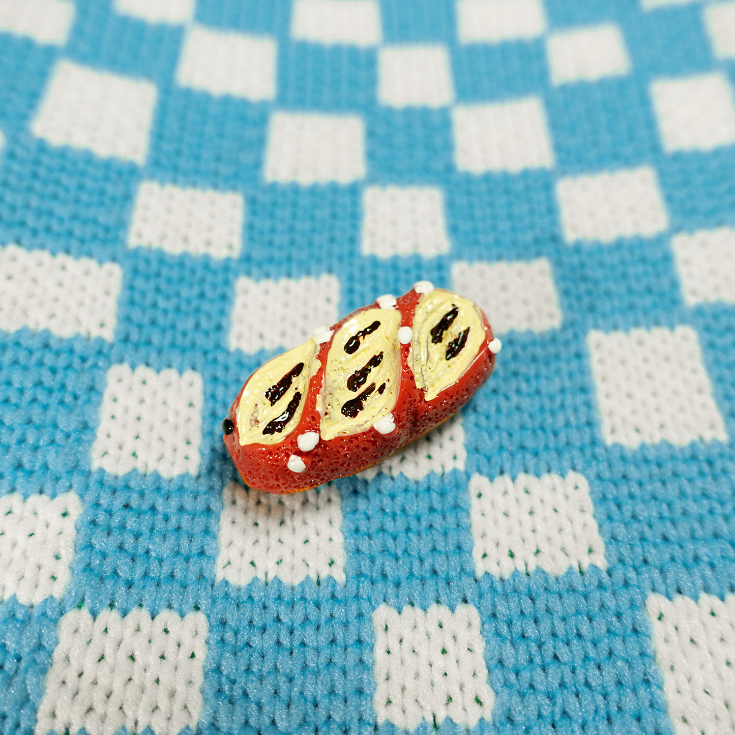 Miniature Bread Pin